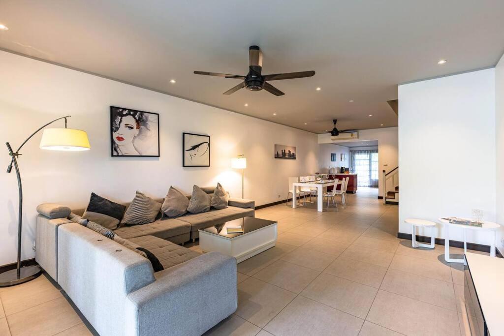 4 Bedroom Townhouse In Great Location! Hua Hin Ngoại thất bức ảnh