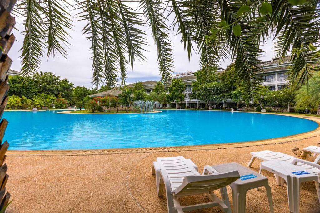 4 Bedroom Townhouse In Great Location! Hua Hin Ngoại thất bức ảnh