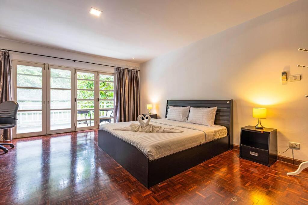 4 Bedroom Townhouse In Great Location! Hua Hin Ngoại thất bức ảnh