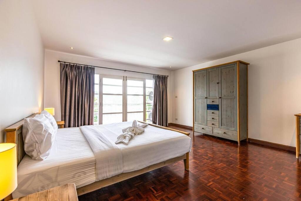 4 Bedroom Townhouse In Great Location! Hua Hin Ngoại thất bức ảnh