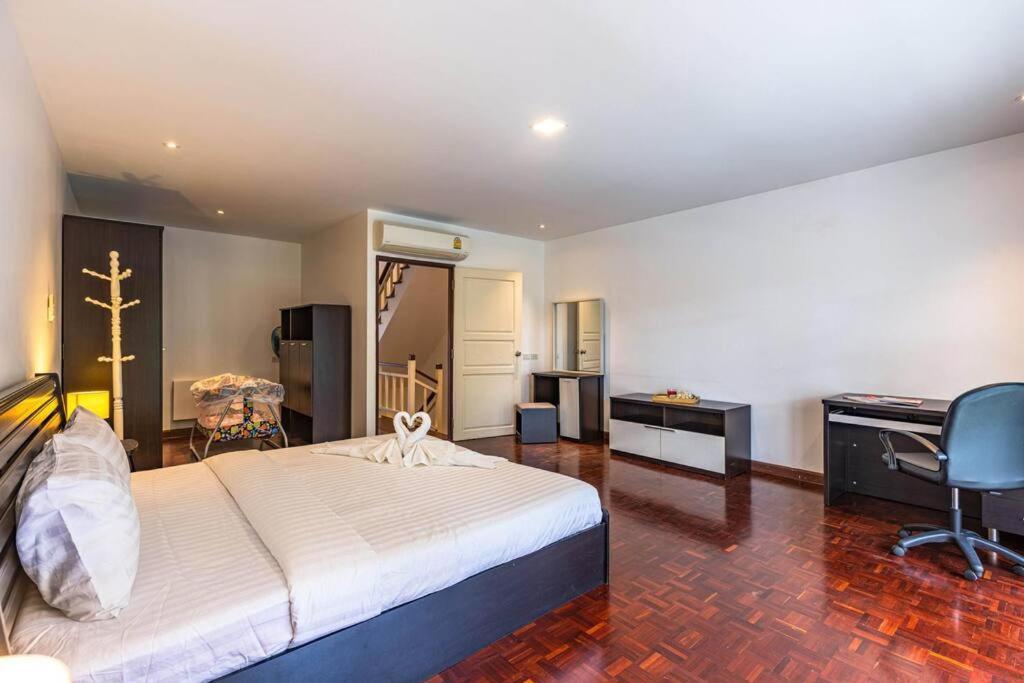 4 Bedroom Townhouse In Great Location! Hua Hin Ngoại thất bức ảnh