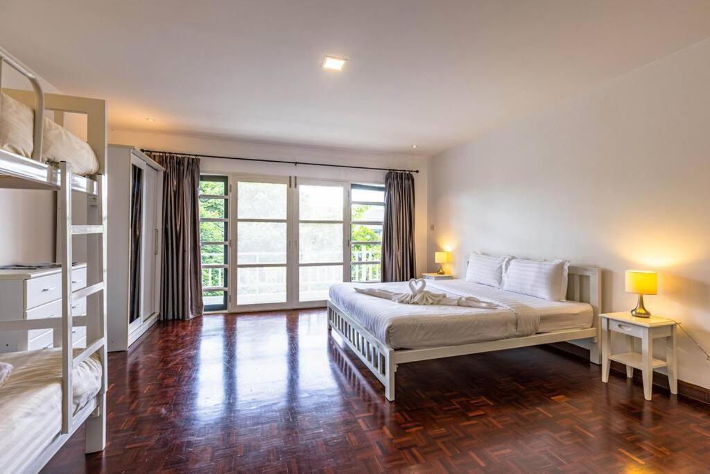 4 Bedroom Townhouse In Great Location! Hua Hin Ngoại thất bức ảnh