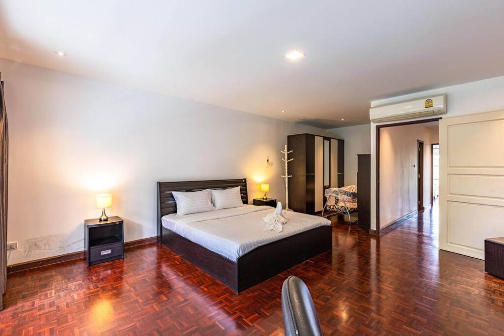 4 Bedroom Townhouse In Great Location! Hua Hin Ngoại thất bức ảnh