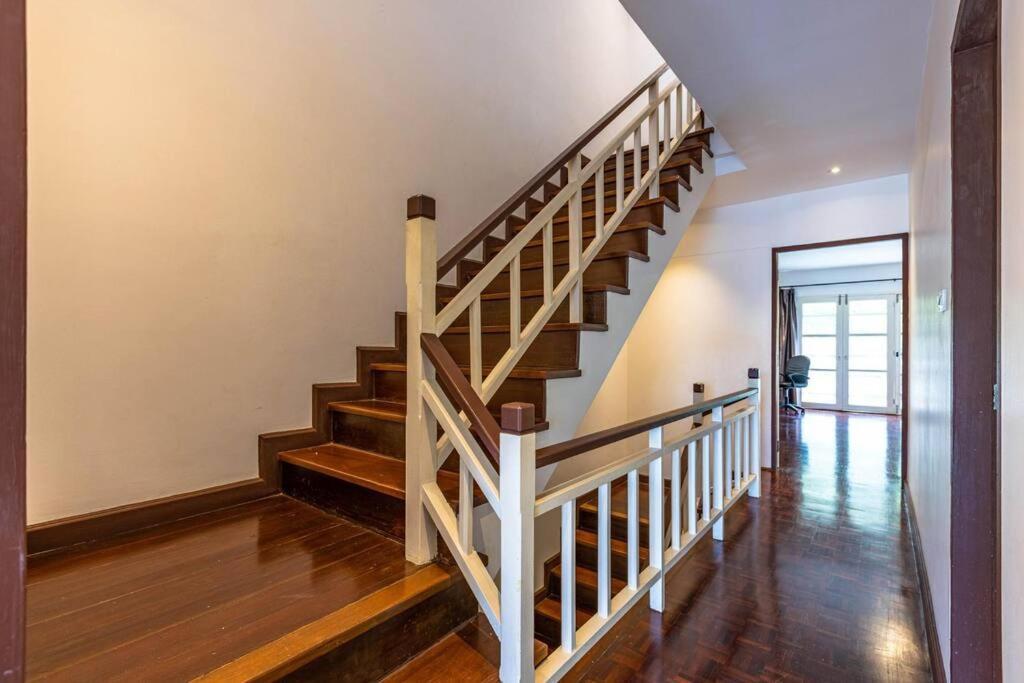 4 Bedroom Townhouse In Great Location! Hua Hin Ngoại thất bức ảnh