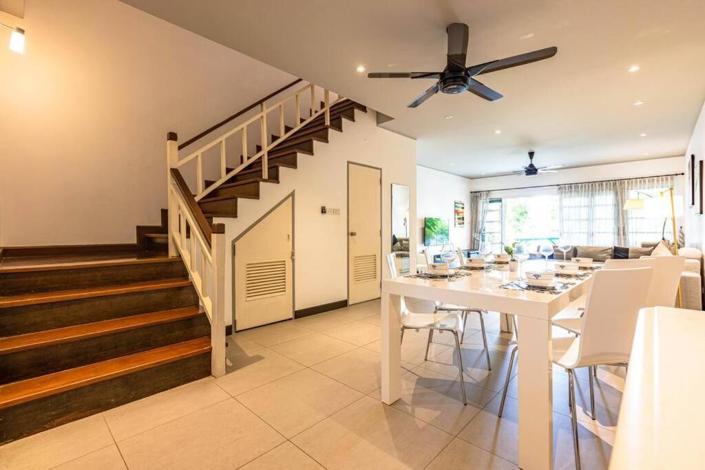 4 Bedroom Townhouse In Great Location! Hua Hin Ngoại thất bức ảnh
